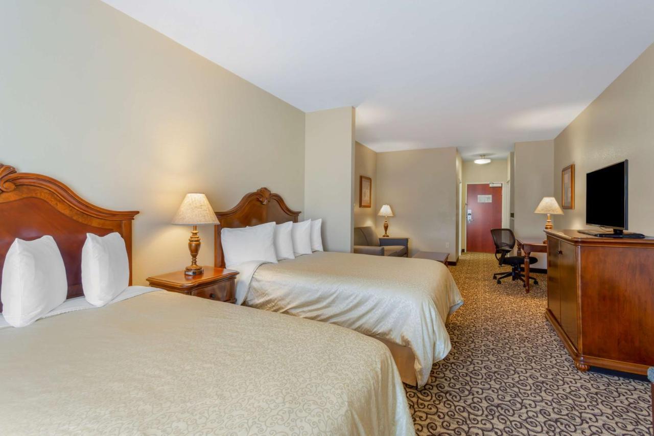 Best Western Plus Fossil Country Inn & Suites Kemmerer Exterior photo