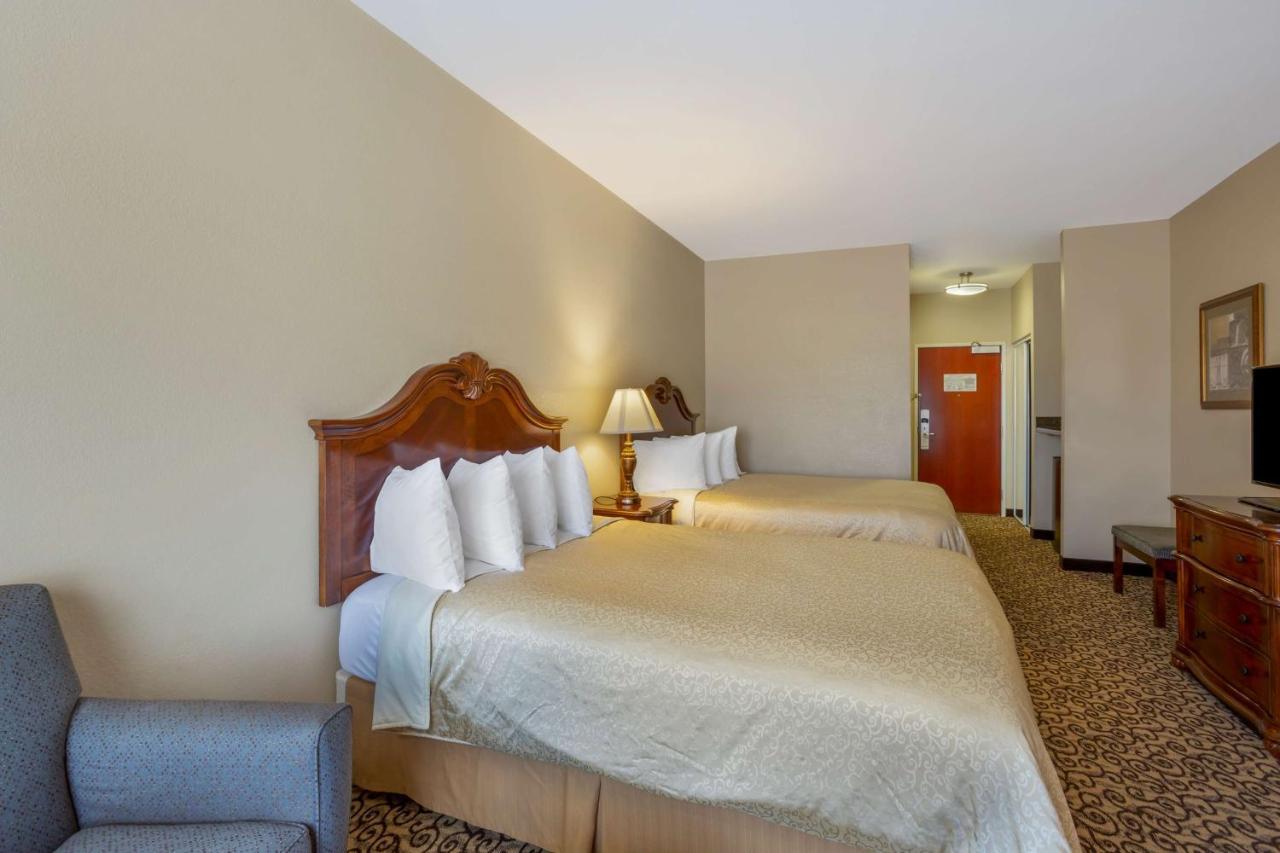 Best Western Plus Fossil Country Inn & Suites Kemmerer Exterior photo